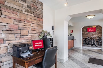 red roof inn bowling green