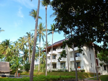 astrococo beach resort by coconut beach