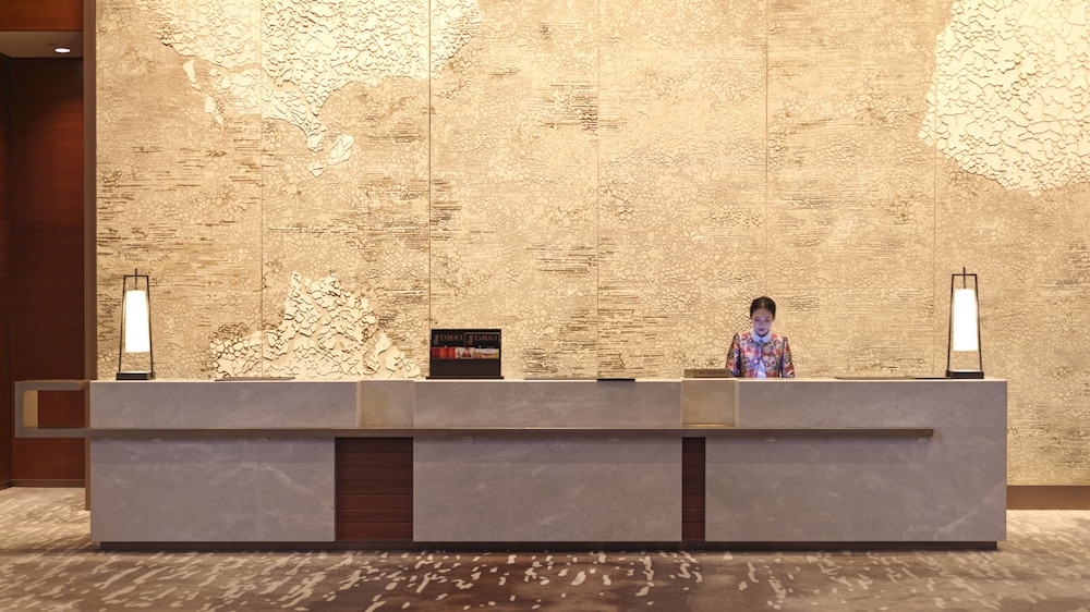 intercontinental guangzhou exhibition center by ihg