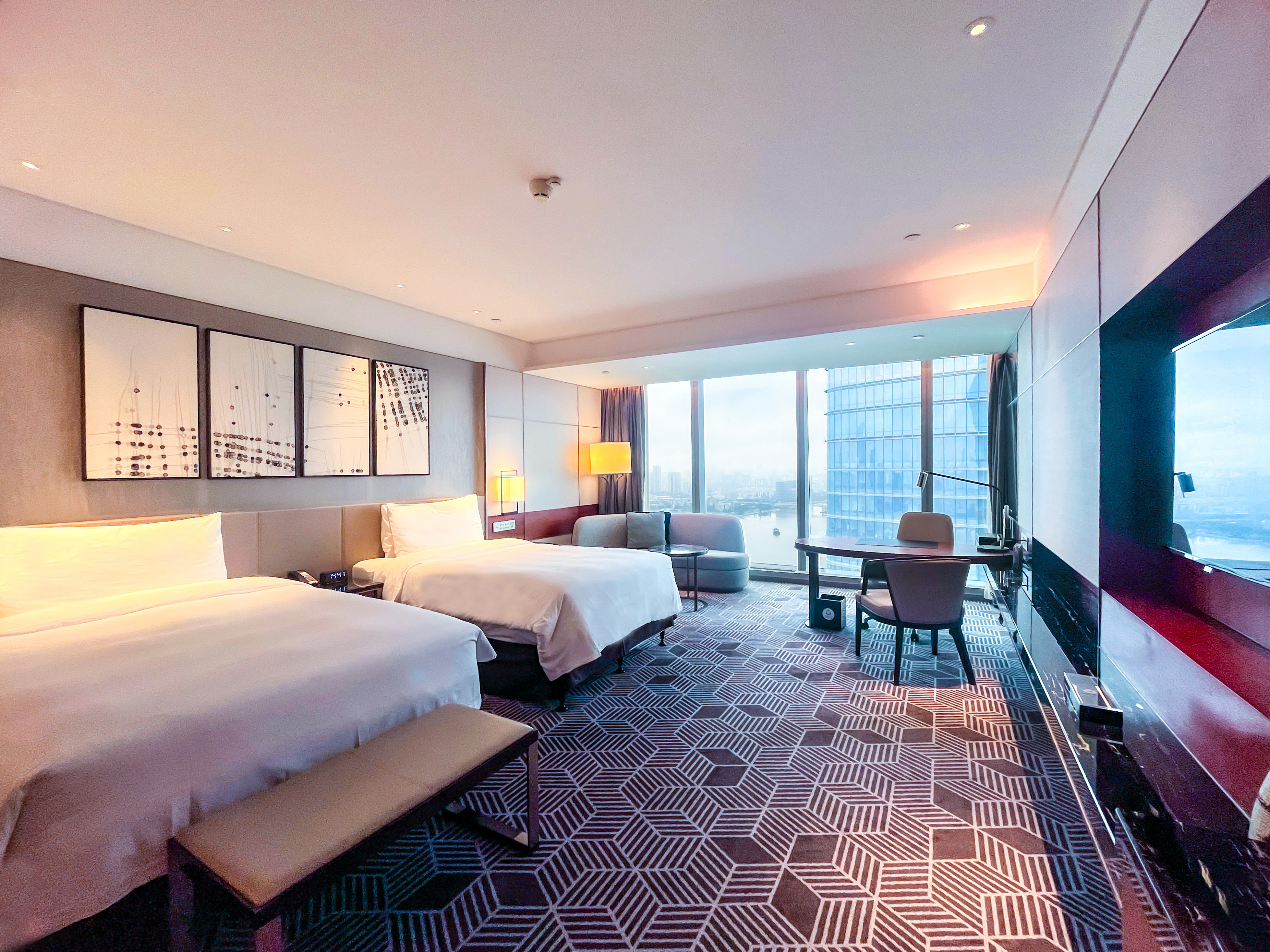 intercontinental guangzhou exhibition center by ihg