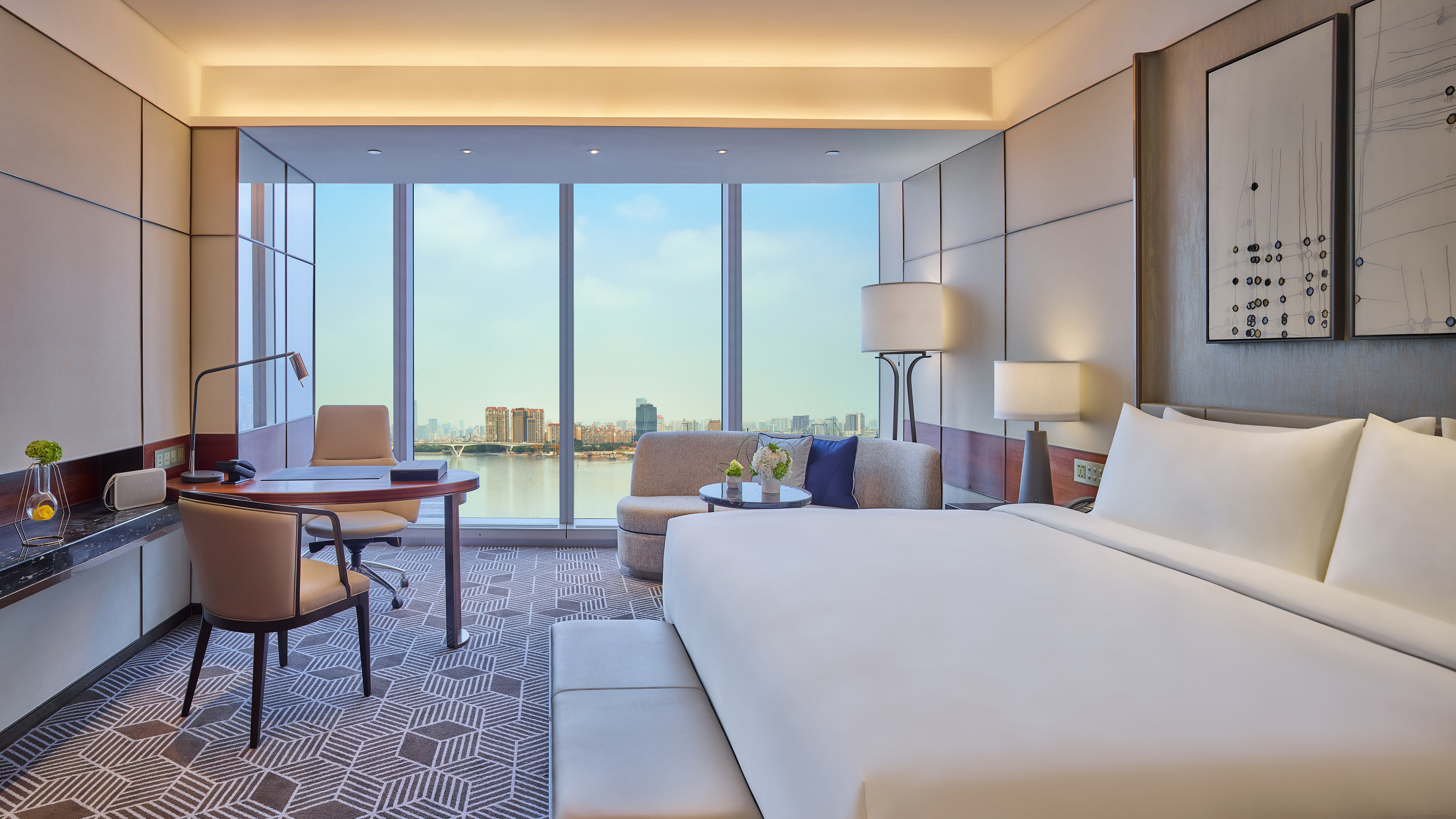 intercontinental guangzhou exhibition center by ihg