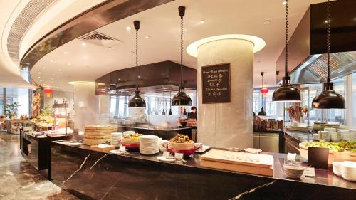 intercontinental guangzhou exhibition center by ihg
