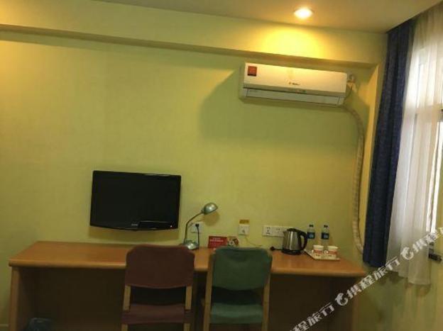 homeinn selected hotel shanghai xinzhuang subway station north square