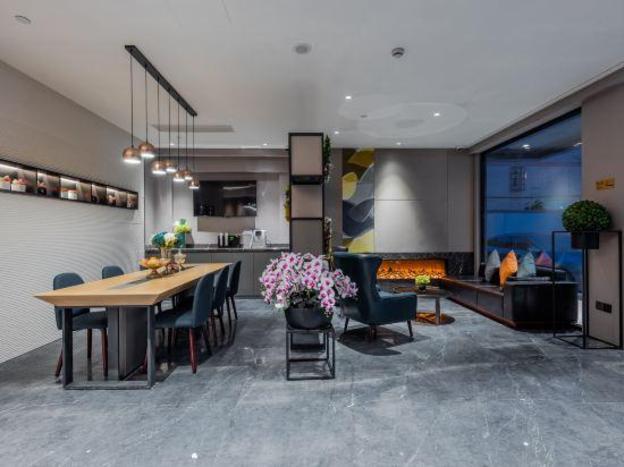 homeinn selected hotel shanghai xinzhuang subway station north square