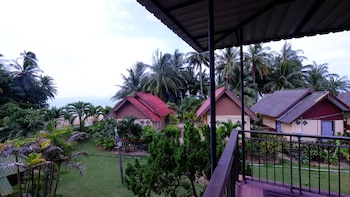lolita bungalow