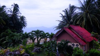 lolita bungalow