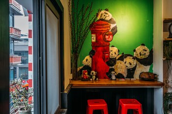 chengdu flipflop hostel