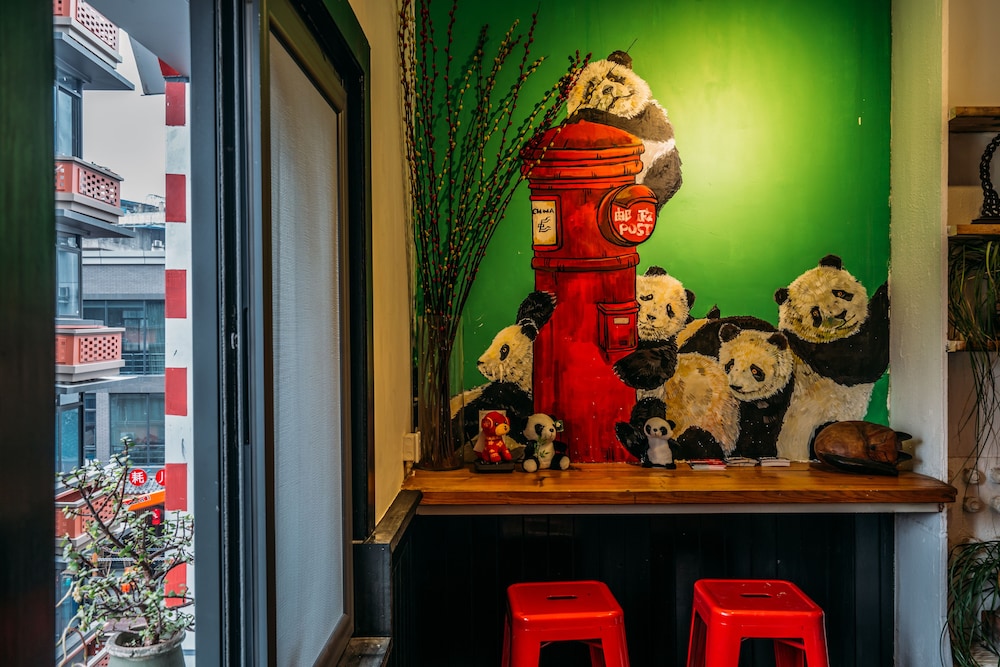 chengdu flipflop hostel