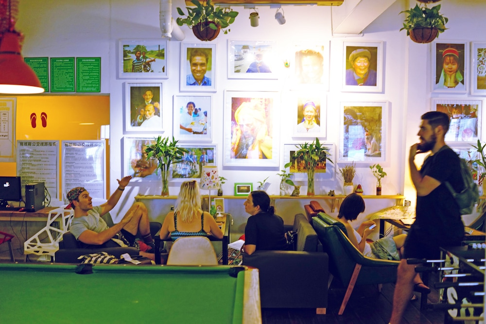 chengdu flipflop hostel