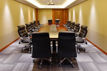 grand skylight intl hotel huizhou