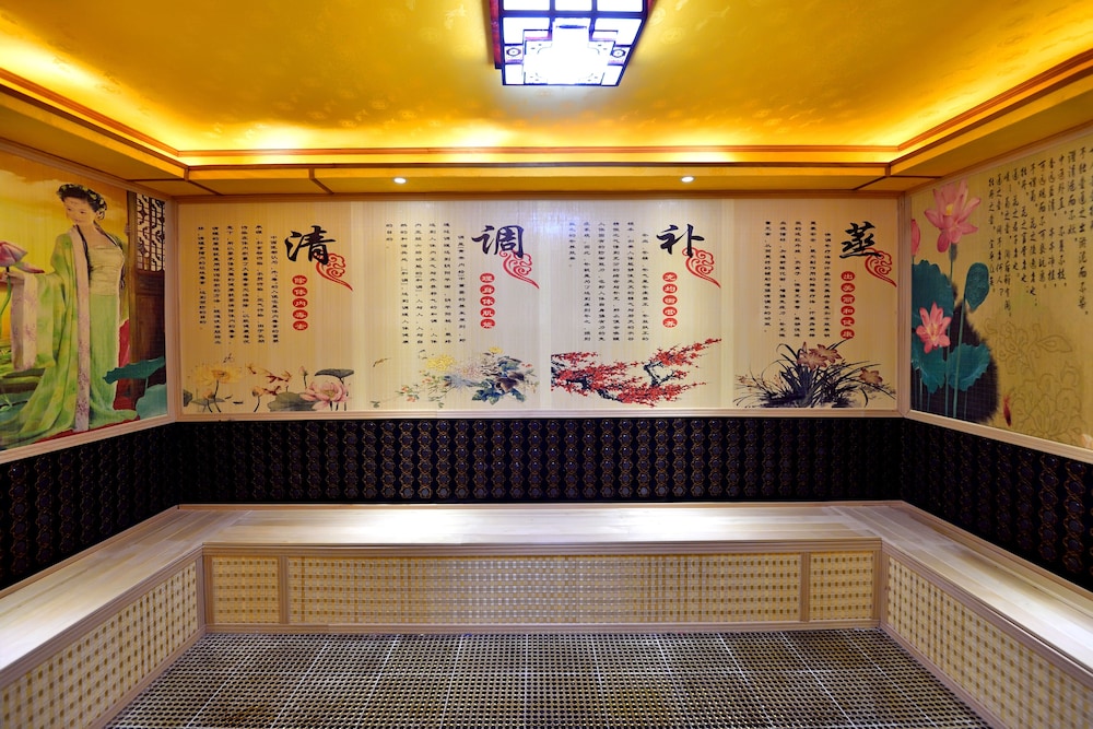 grand skylight intl hotel huizhou