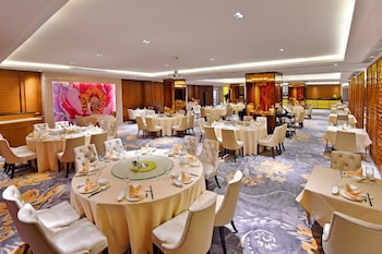 grand skylight intl hotel huizhou