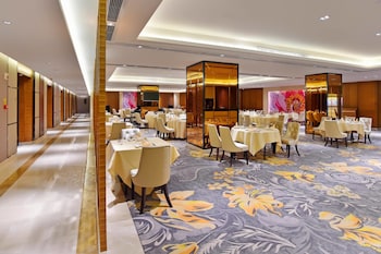 grand skylight intl hotel huizhou