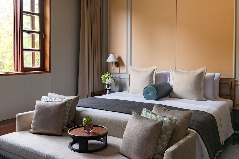 capella shanghai jian ye li