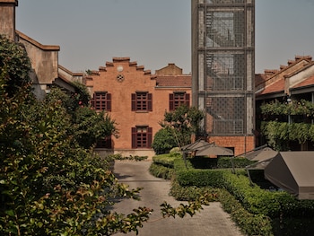 capella shanghai jian ye li