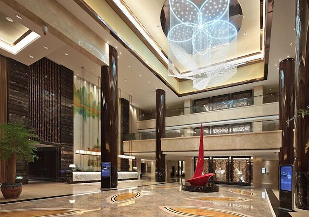 luan suntone plaza hotel