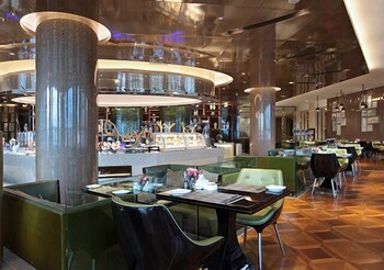 luan suntone plaza hotel