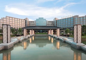 luan suntone plaza hotel