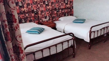 jomo hotel fenghuang