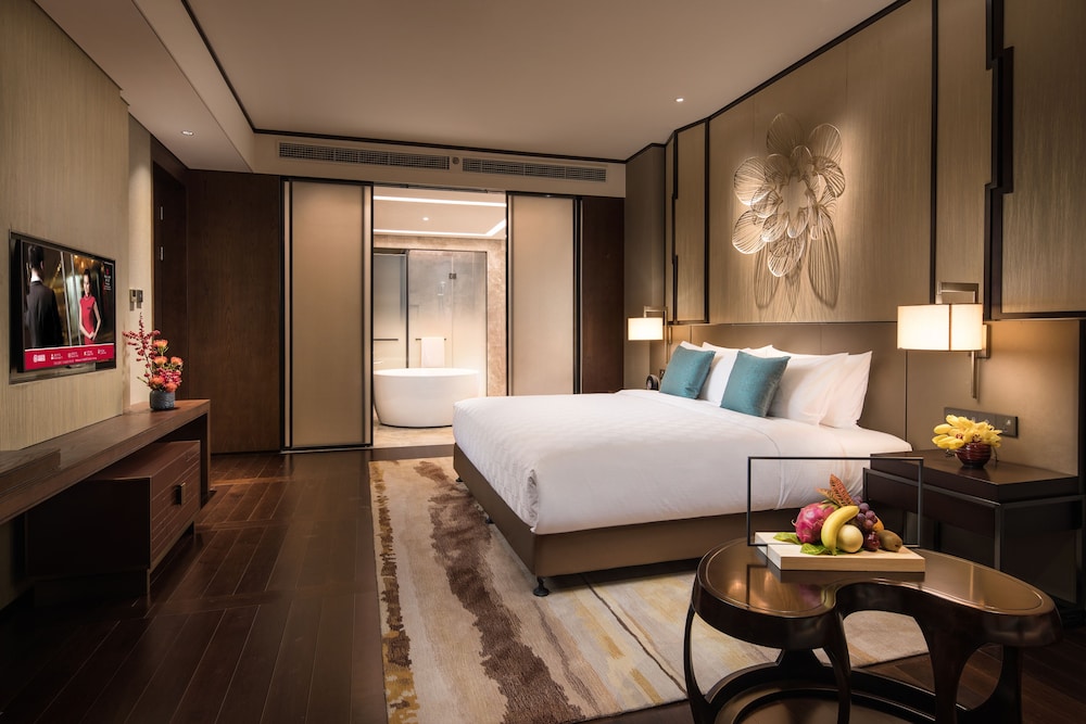 Hualuxe Xiamen Haicang Harbour View,Xiamen>>Huli,5 star