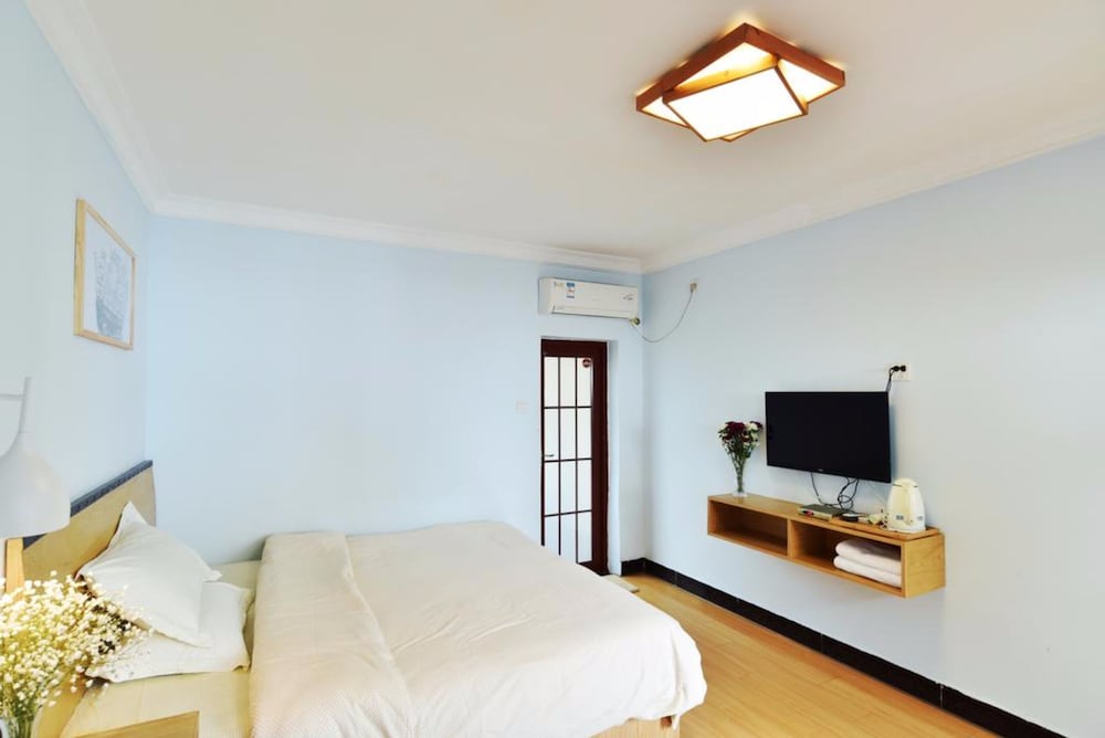 guilin cyan box hostel