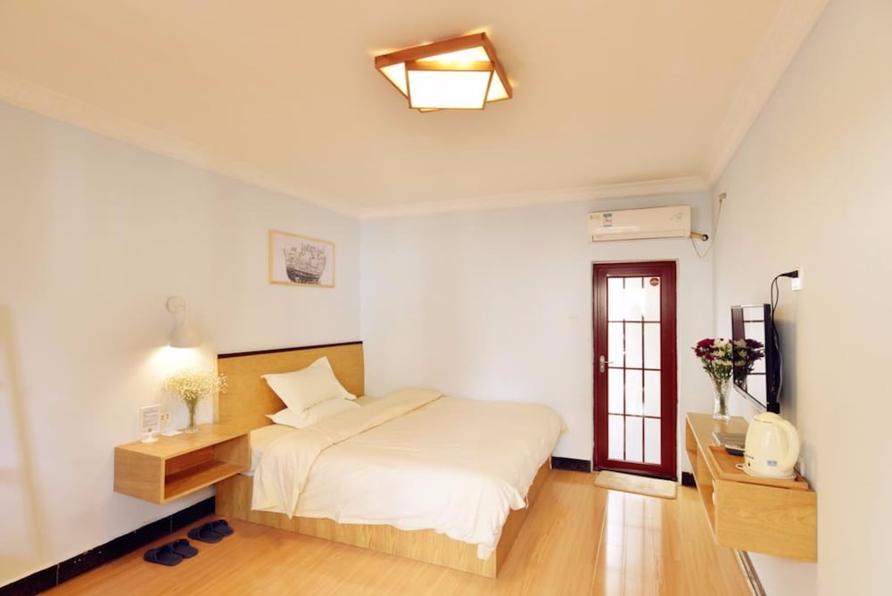 guilin cyan box hostel