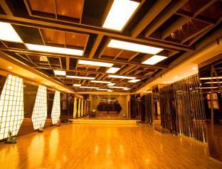 qingdao jinshi international hotel
