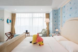 qingdao jinshi international hotel