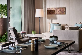 rosewood sanya