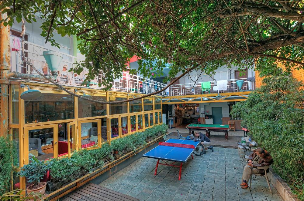 cloudland international youth hostel