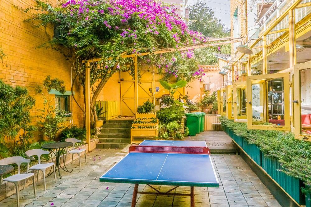 cloudland international youth hostel