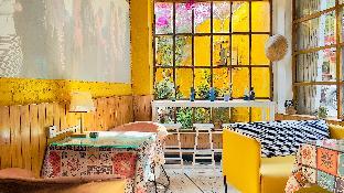 cloudland international youth hostel