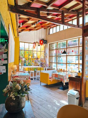 cloudland international youth hostel