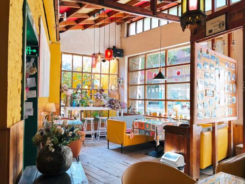 cloudland international youth hostel