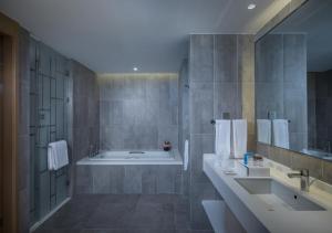 sanya phoenix airport hotel