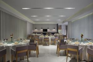 sanya phoenix airport hotel