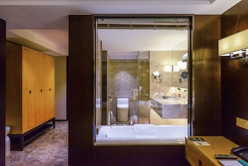 chongqing just inn hotel