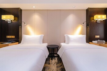 chongqing just inn hotel