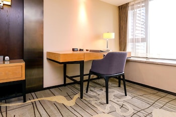 chongqing just inn hotel