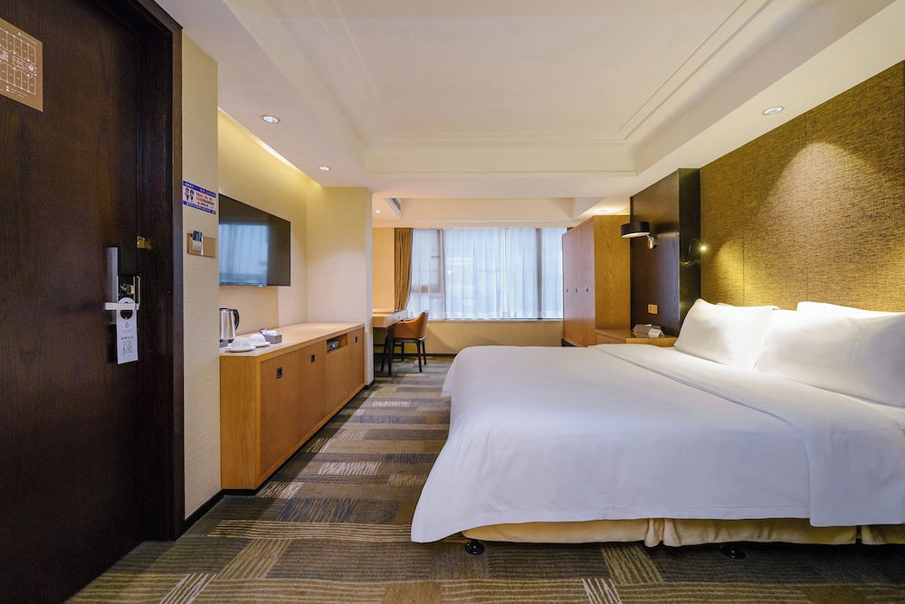 chongqing just inn hotel