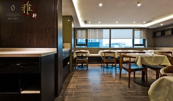 chongqing just inn hotel