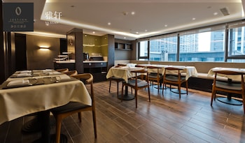 chongqing just inn hotel