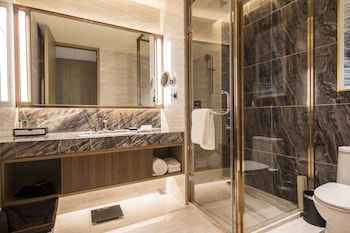the qube hotel xiangyang
