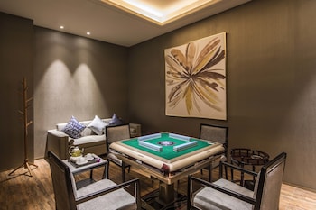 the qube hotel xiangyang