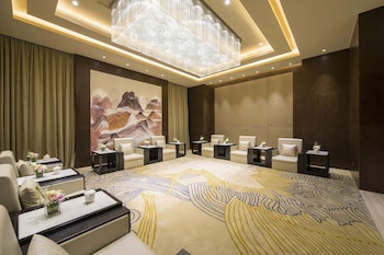 the qube hotel xiangyang
