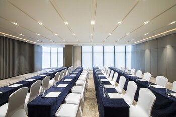 the qube hotel xiangyang