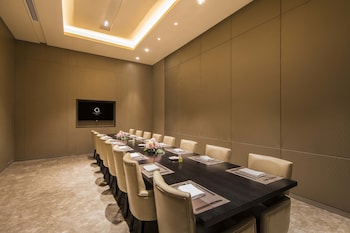 the qube hotel xiangyang