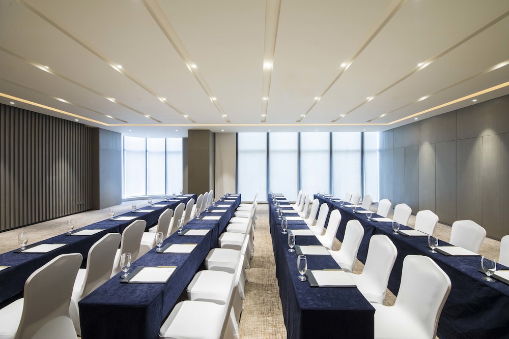 the qube hotel xiangyang