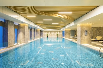 the qube hotel xiangyang