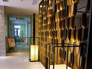 jinjiang inn select shanghai international tourist resort huinan safari park